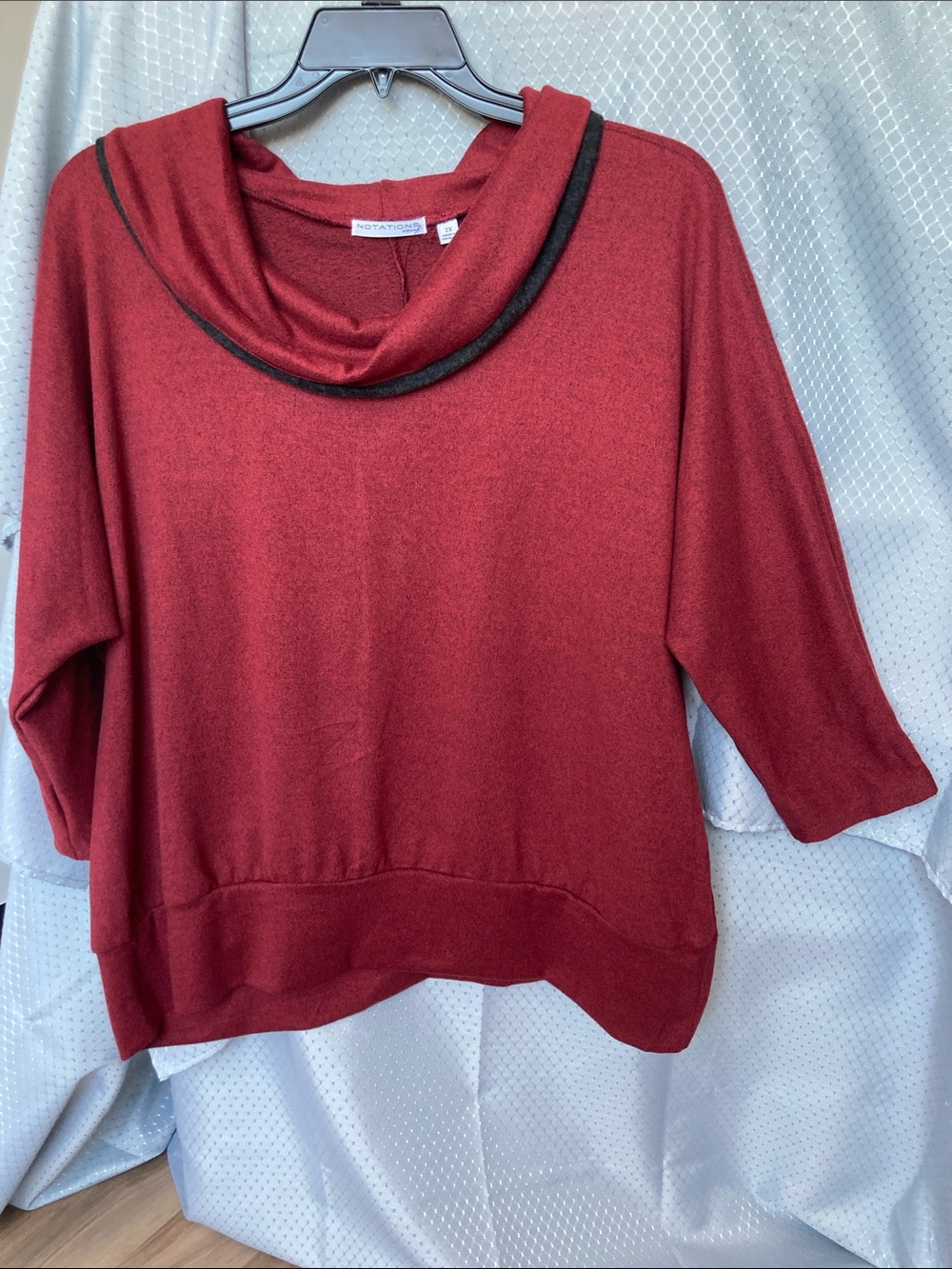 NY Collection a red and gray Heathered top  2X